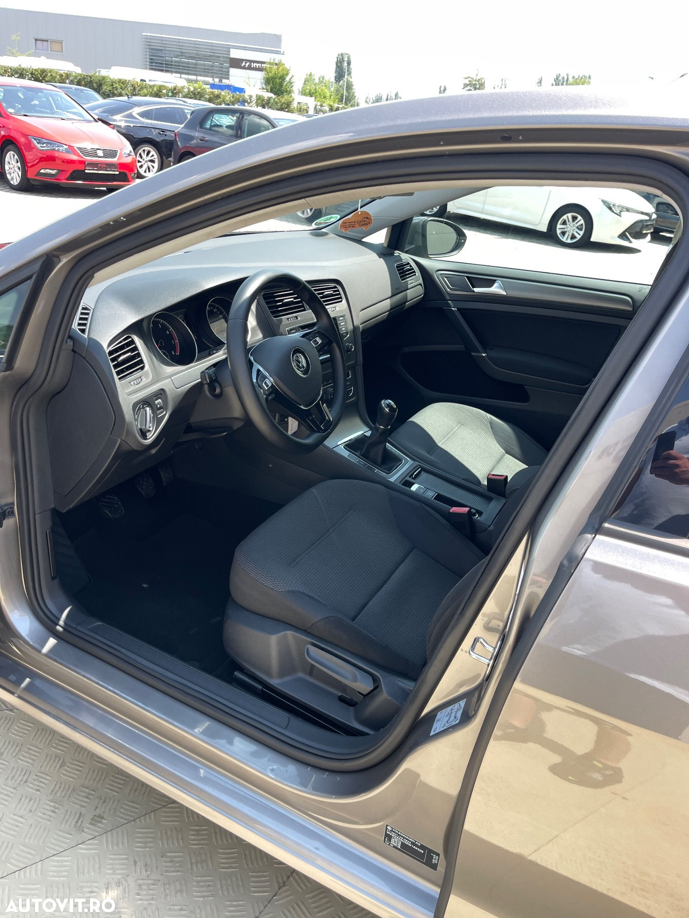 Volkswagen Golf 1.2 TSI BlueMotion Technology Comfortline - 29