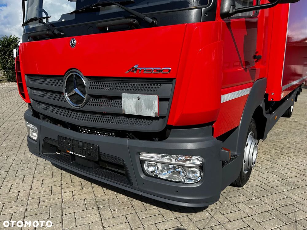 Mercedes-Benz ATEGO - 14