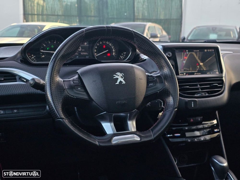 Peugeot 208 1.2 PureTech GT Line EAT6 - 13