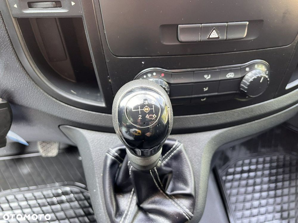 Mercedes-Benz Vito - 15