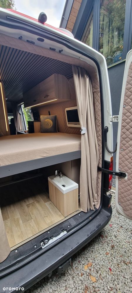 Volkswagen Crafter - 27