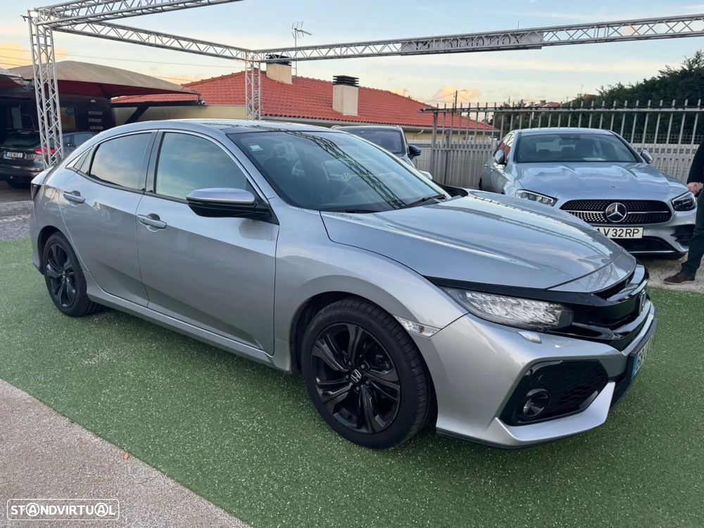 Honda Civic 1.0 i-VTEC Executive Premium - 25