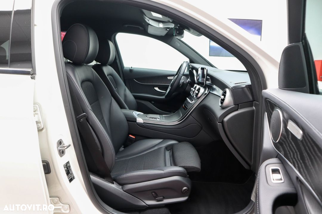 Mercedes-Benz GLC 300 de 4Matic 9G-TRONIC - 21