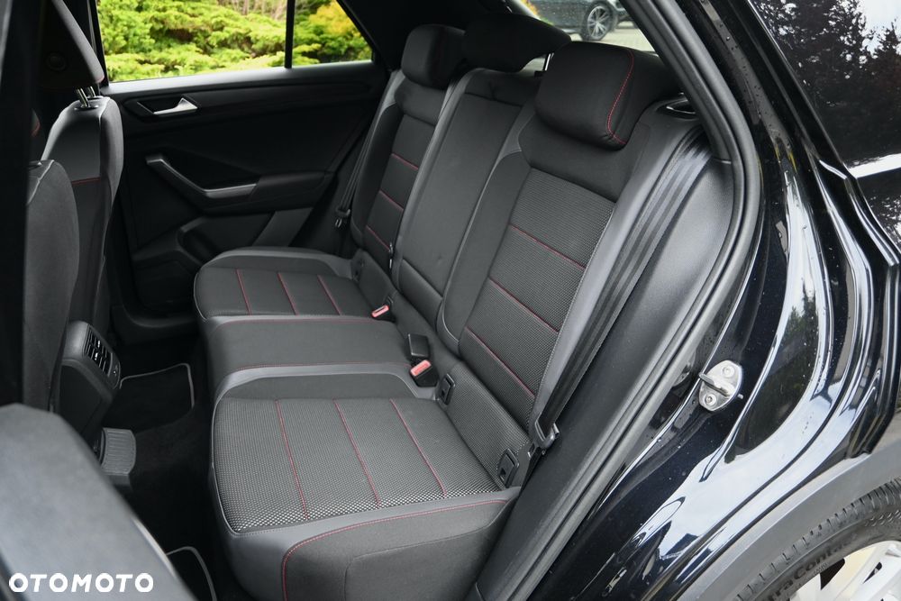 Volkswagen T-Roc 2.0 TDI SCR DSG Sport - 27