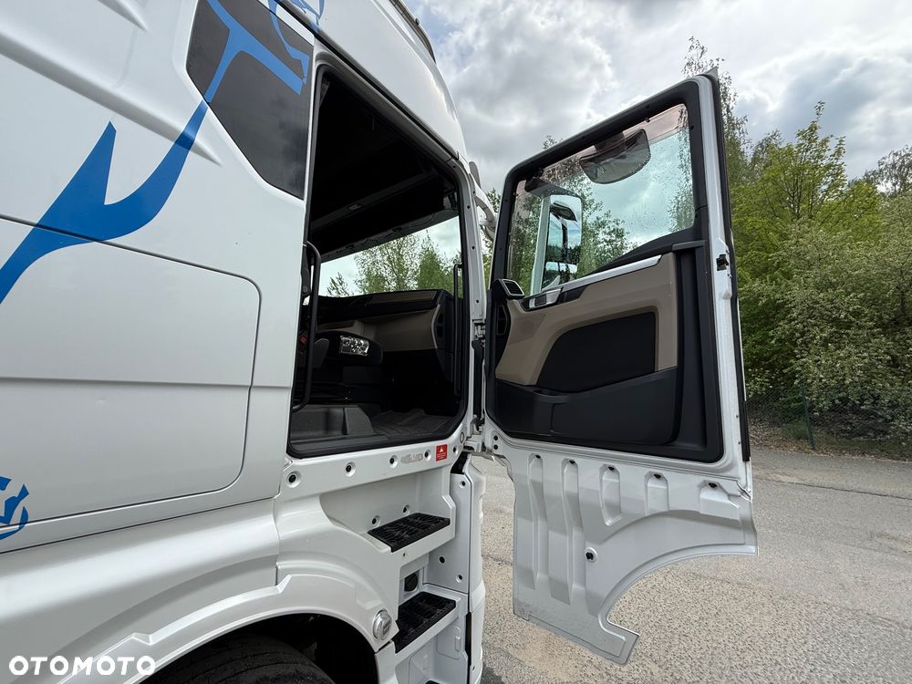 MAN TGX 18.510 *XXL* RETARDER* FULL LED* KLIMA POSTOJOWA* LODÓWKA* KONTRAKT SERWISOWY* 315/70* Z FRANCJI* SUPER STAN - 30