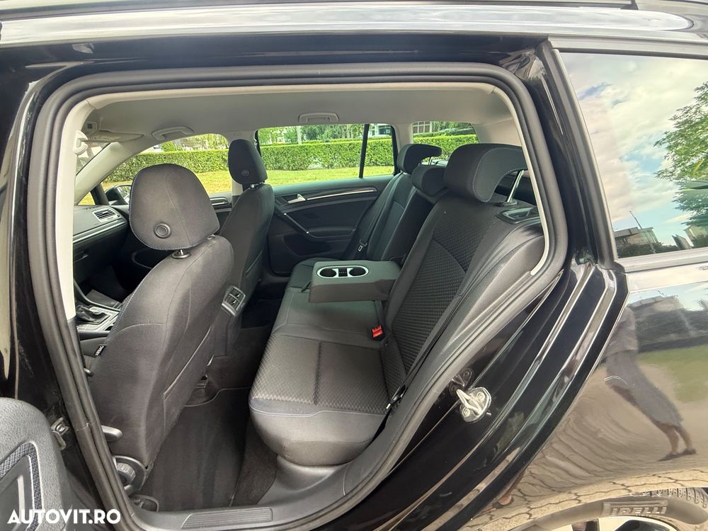 Volkswagen Golf 2.0 TDI SCR DSG United - 11