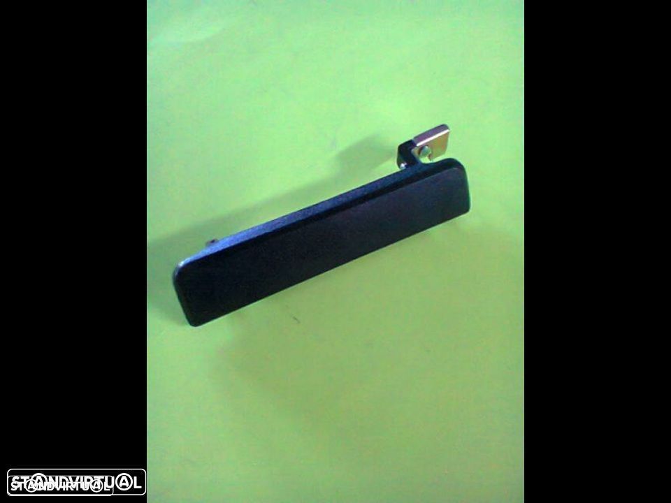 puxadores porta Toyota Hiace LH51 1983-1989 (NOVOS) - 1