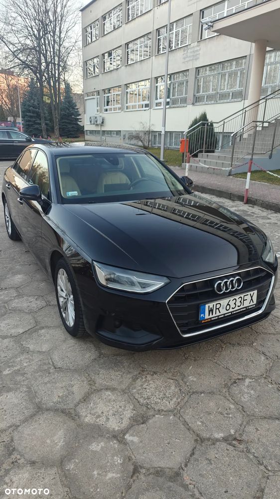 Audi A4 Limousine 35 TFSI S tronic - 11