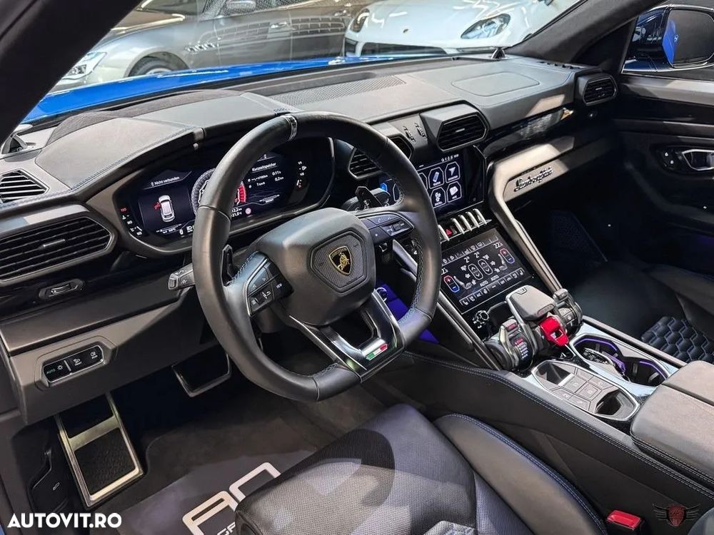 Lamborghini URUS Standard - 8
