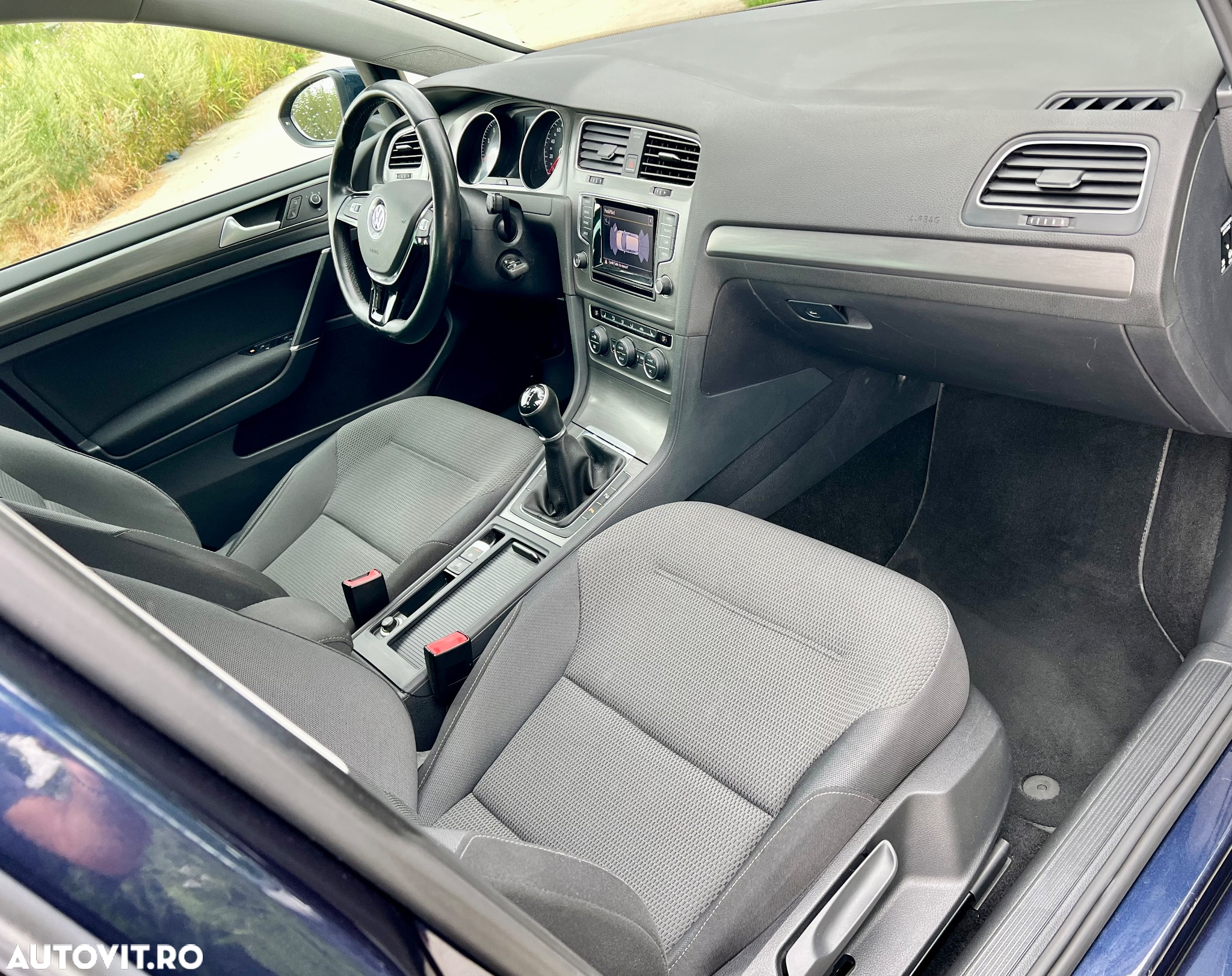 Volkswagen Golf 1.4 TSI BMT Comfortline - 15