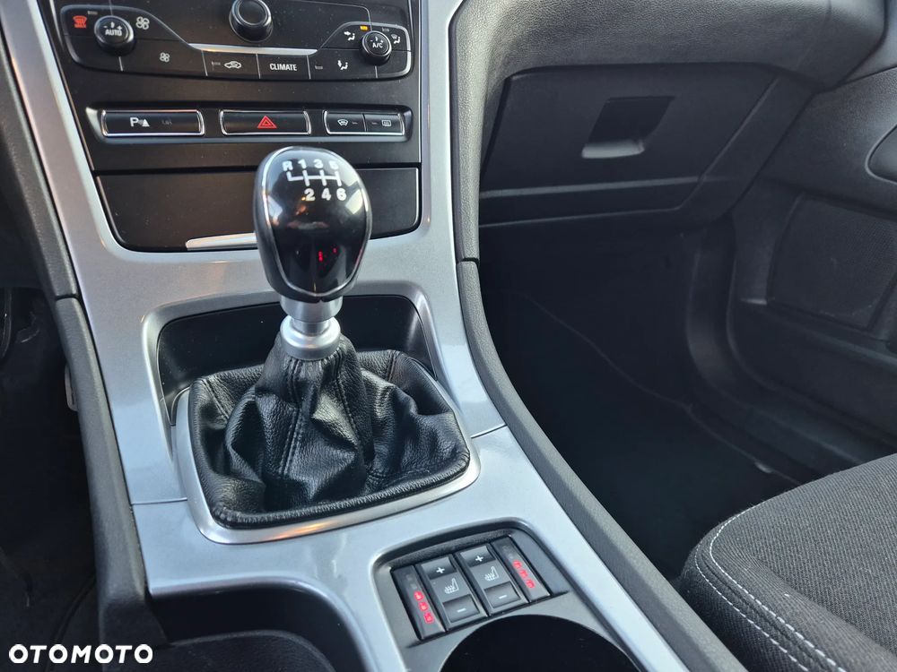 Ford Mondeo 2.0 TDCi Platinium X Plus (Titanium) - 35