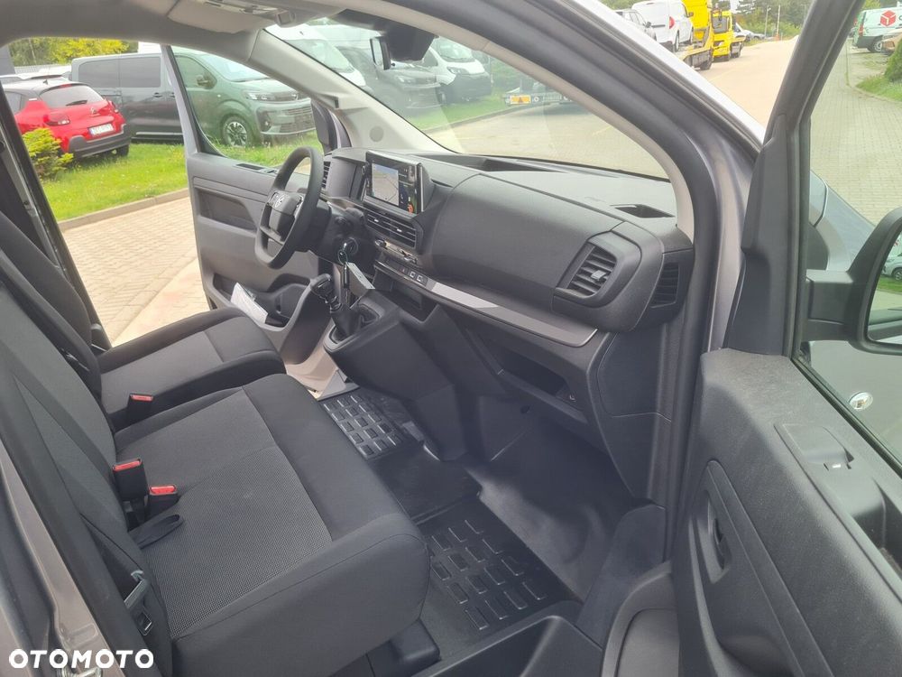 Opel Vivaro - 22