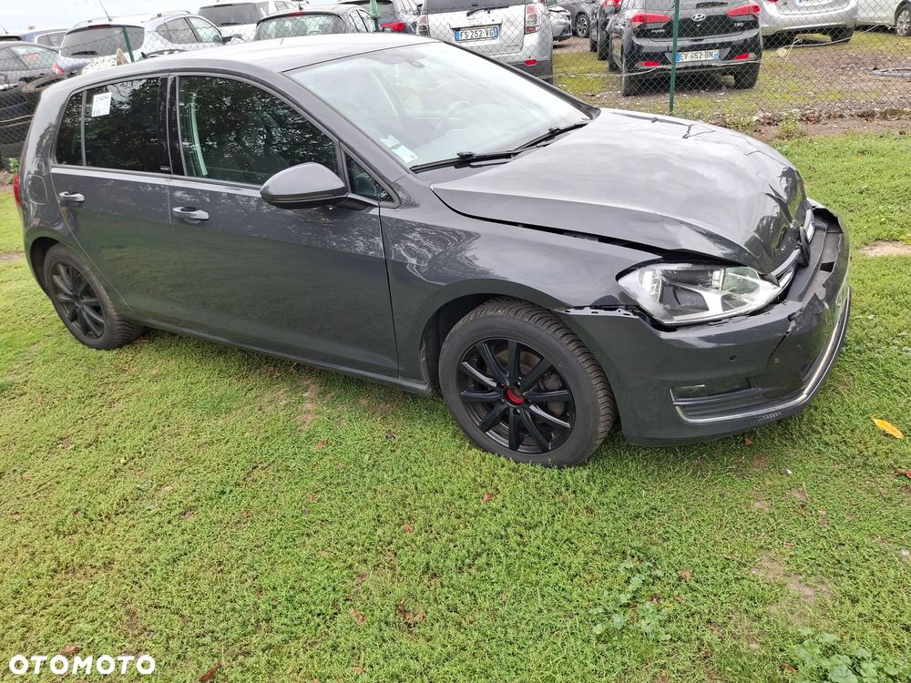 Volkswagen Golf 2.0 TDI BlueMotion Technology Allstar - 4