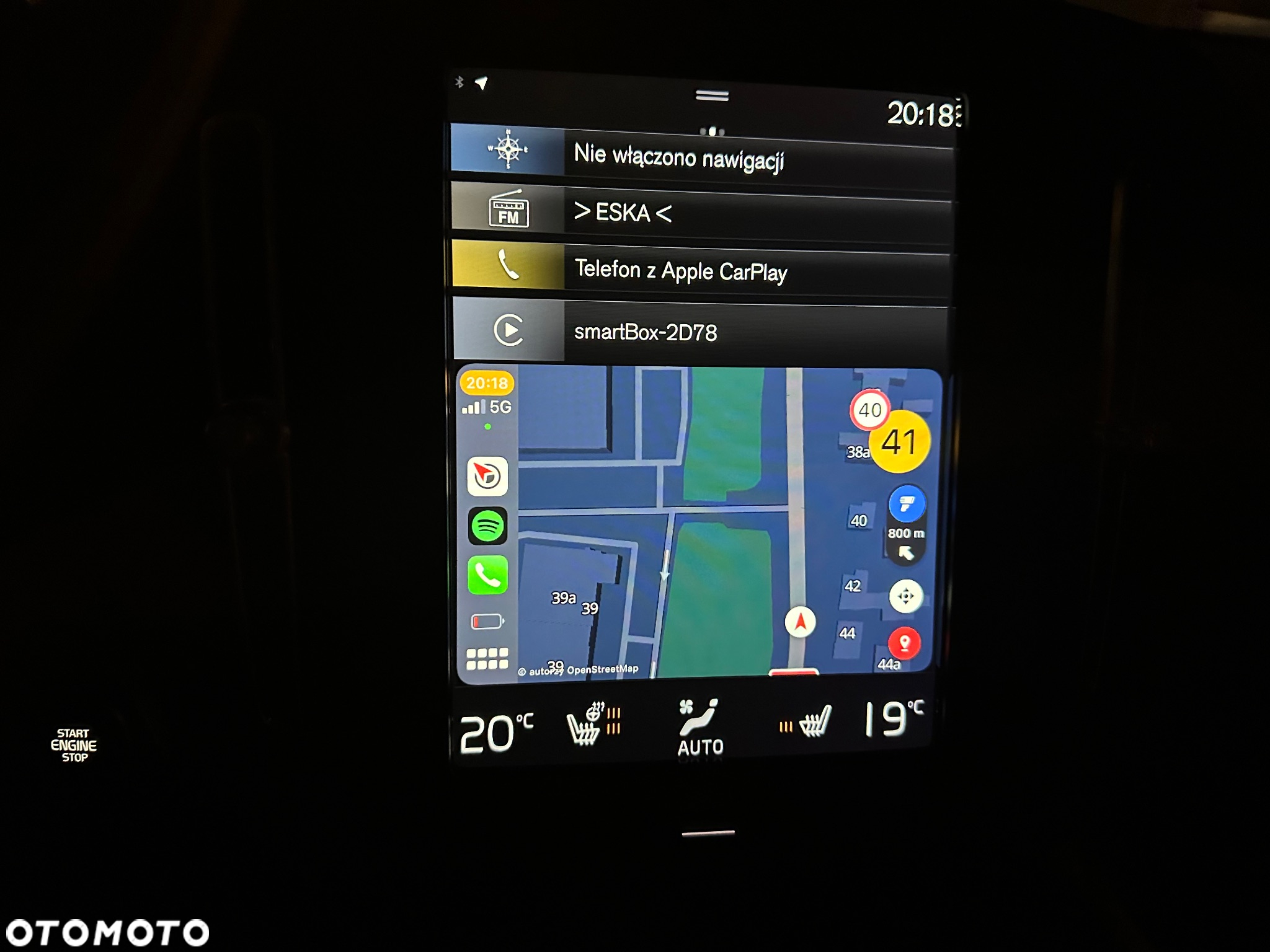 Volvo XC 40 T3 Momentum - 14