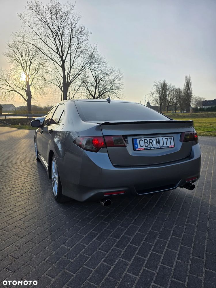 Acura TSX - 16