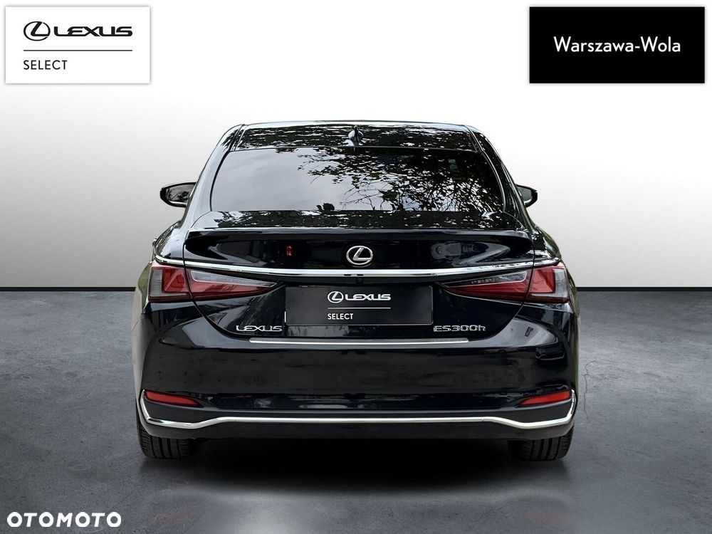 Lexus ES 300h Business Edition - 4