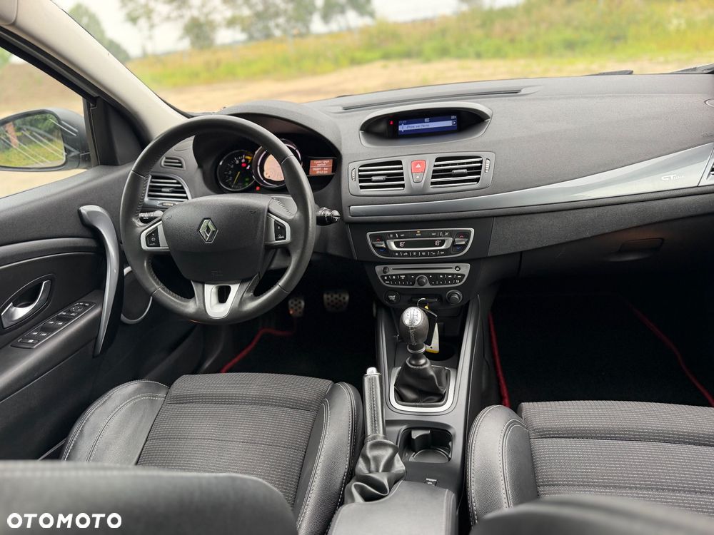 Renault Megane TCe 130 Luxe - 28