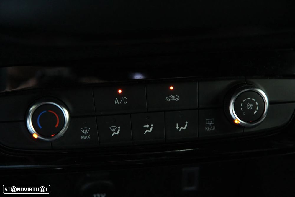 Opel Corsa 1.2 T Yes - 12