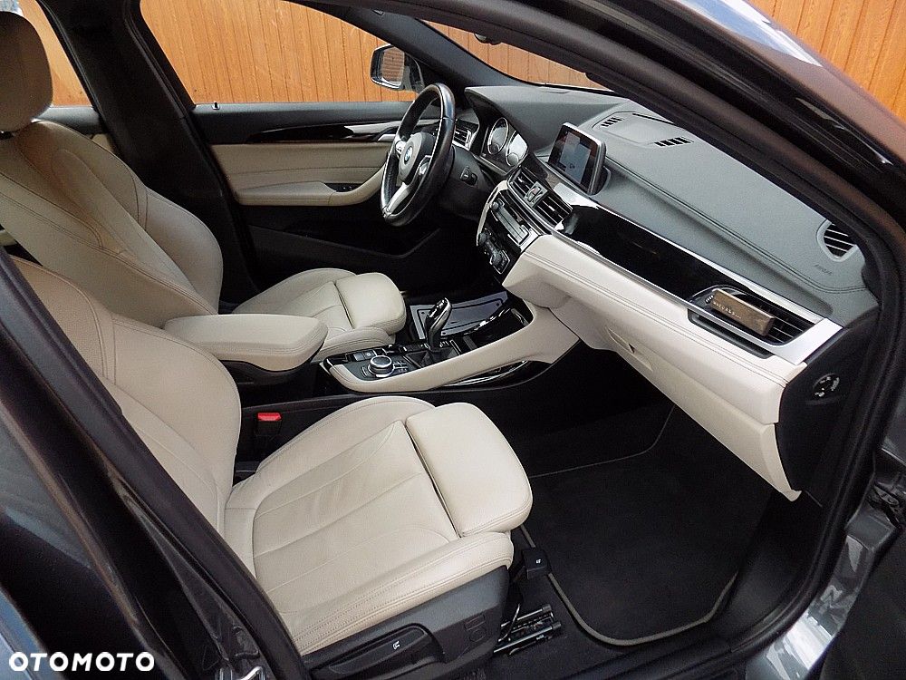 BMW X2 sDrive18d M Mesh sport - 8