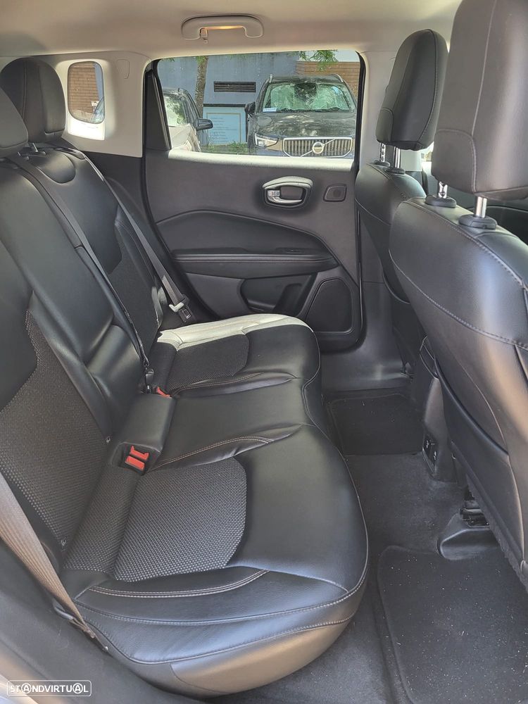 Jeep Compass 1.6 M-Jet Limited - 3
