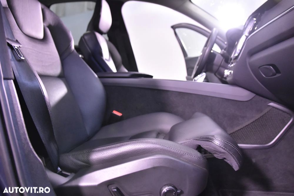 Volvo XC 60 - 11