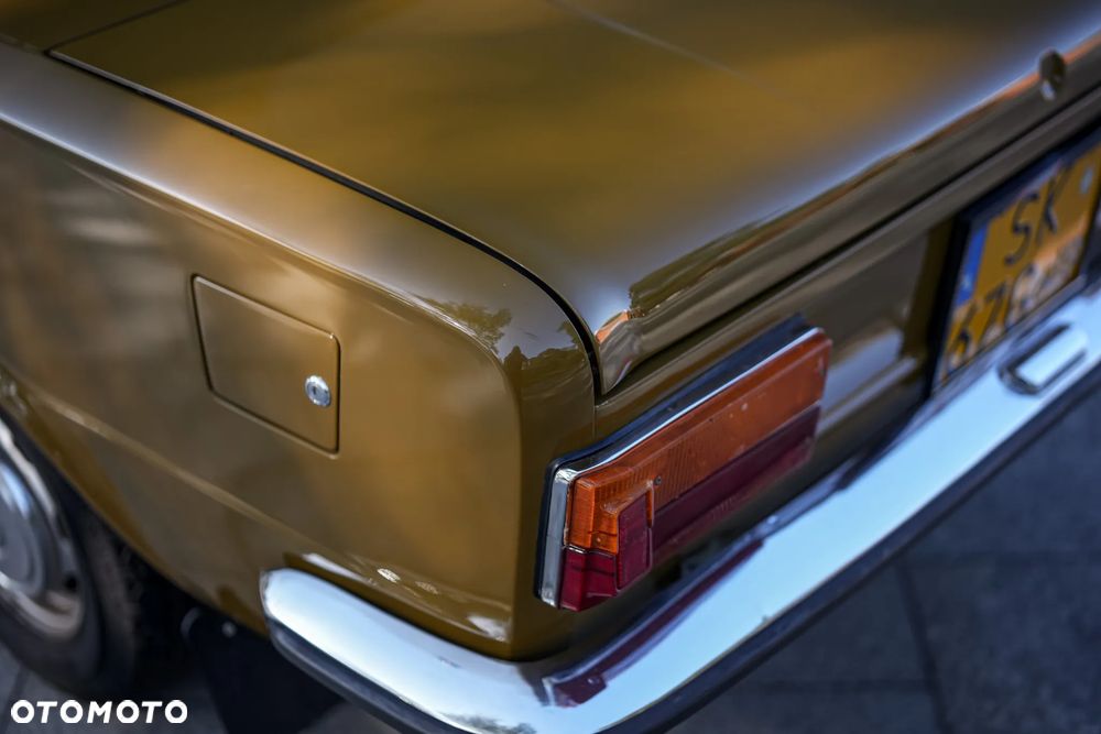 Fiat 125p - 15