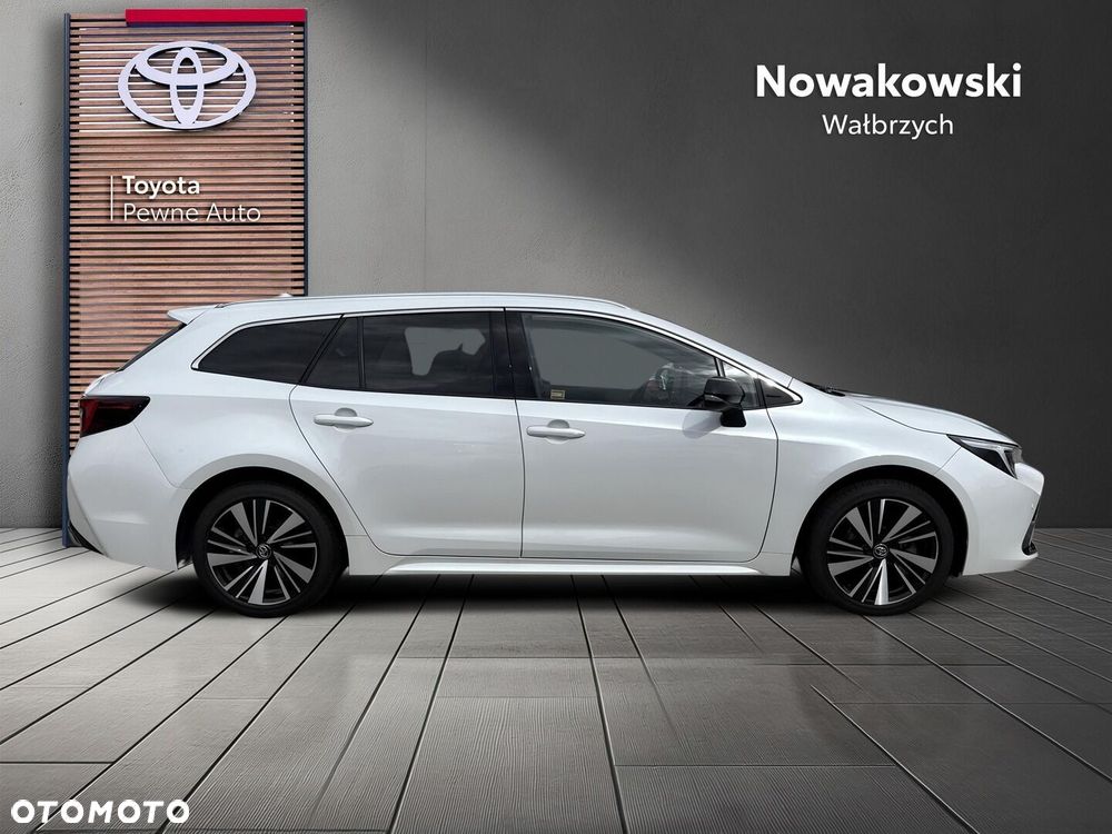 Toyota Corolla - 6