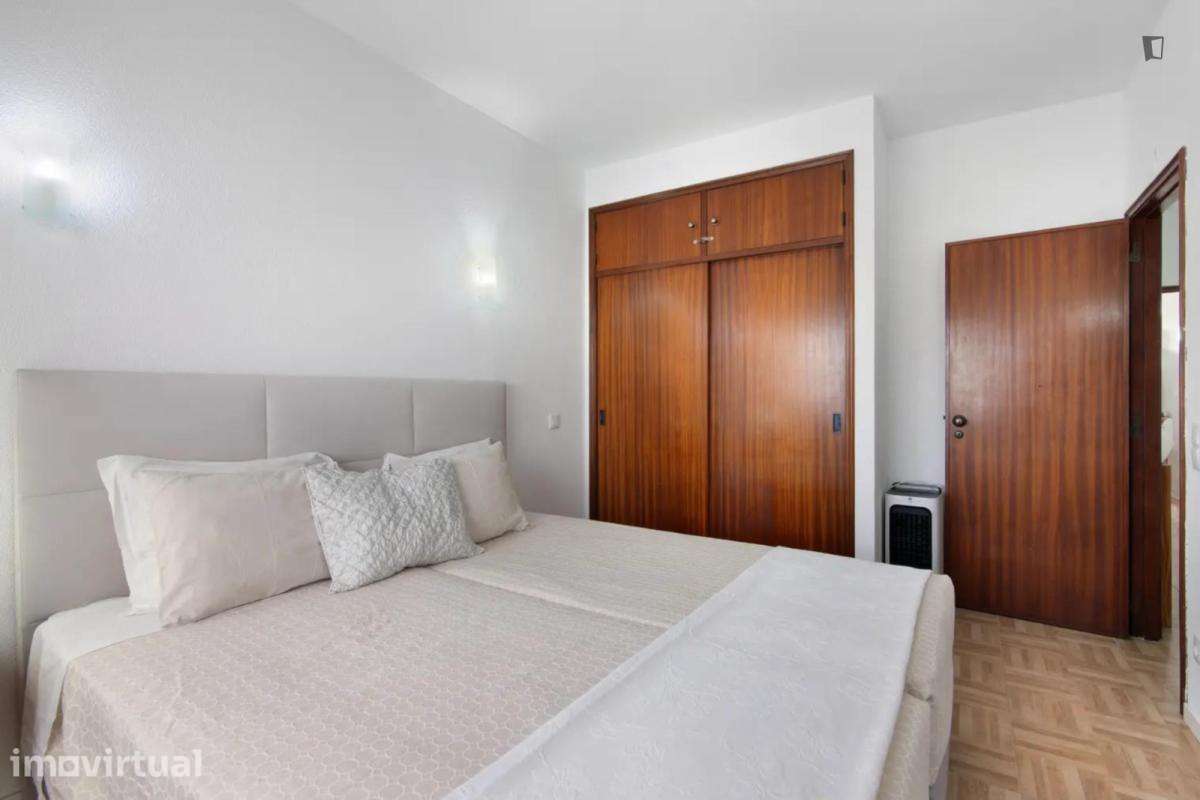 Apartamento com 1 quartos - localizado em Albufeira - Grande imagem: 3/11