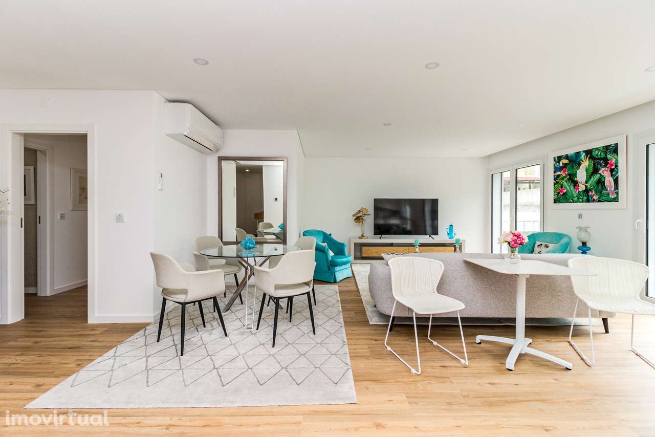 Luxo, Modernidade e Conforto: Desfrute de um Magnífico T3 com Domótica - Grande imagem: 3/21