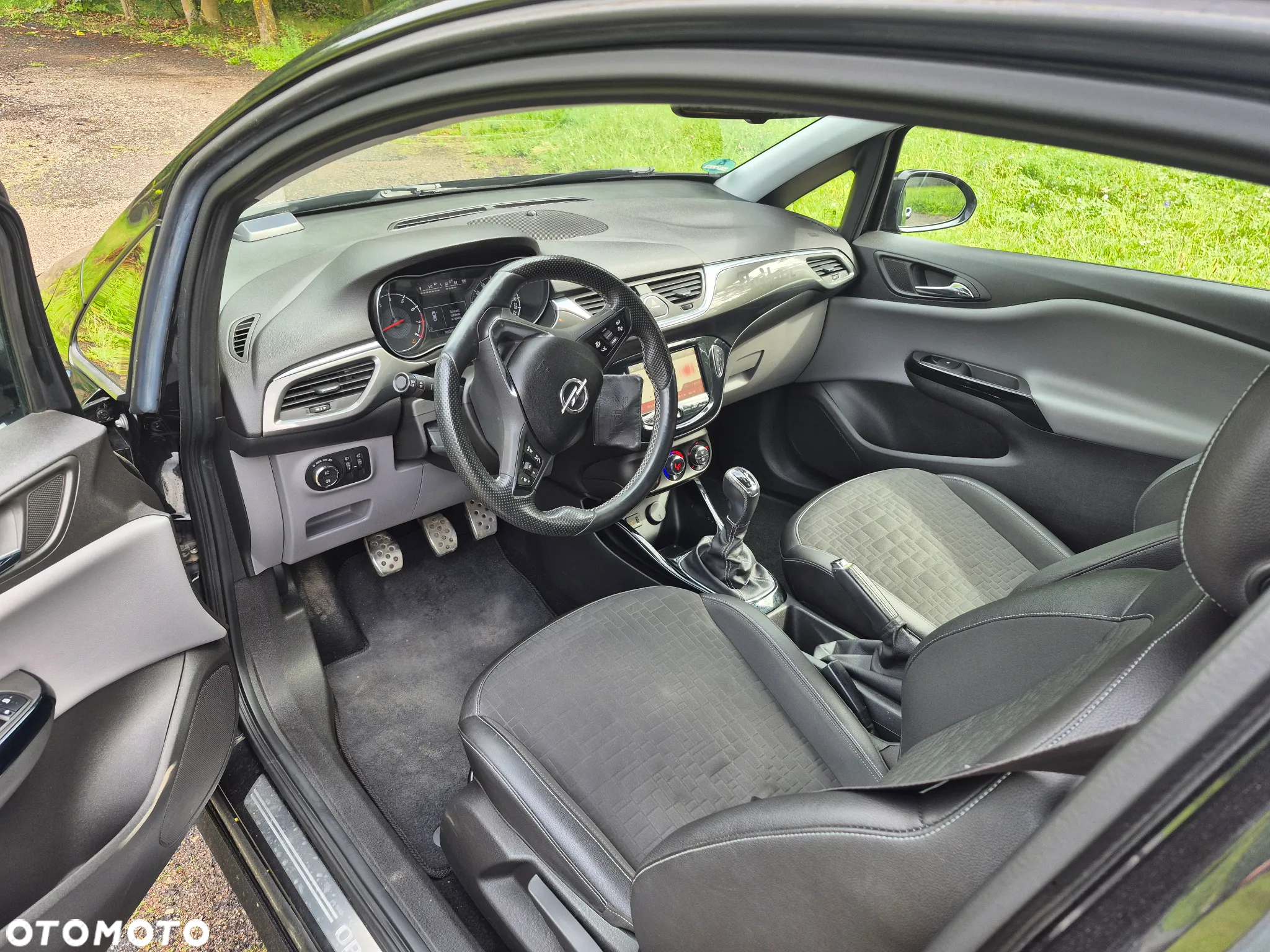 Opel Corsa 1.4 T GSi S&S - 10
