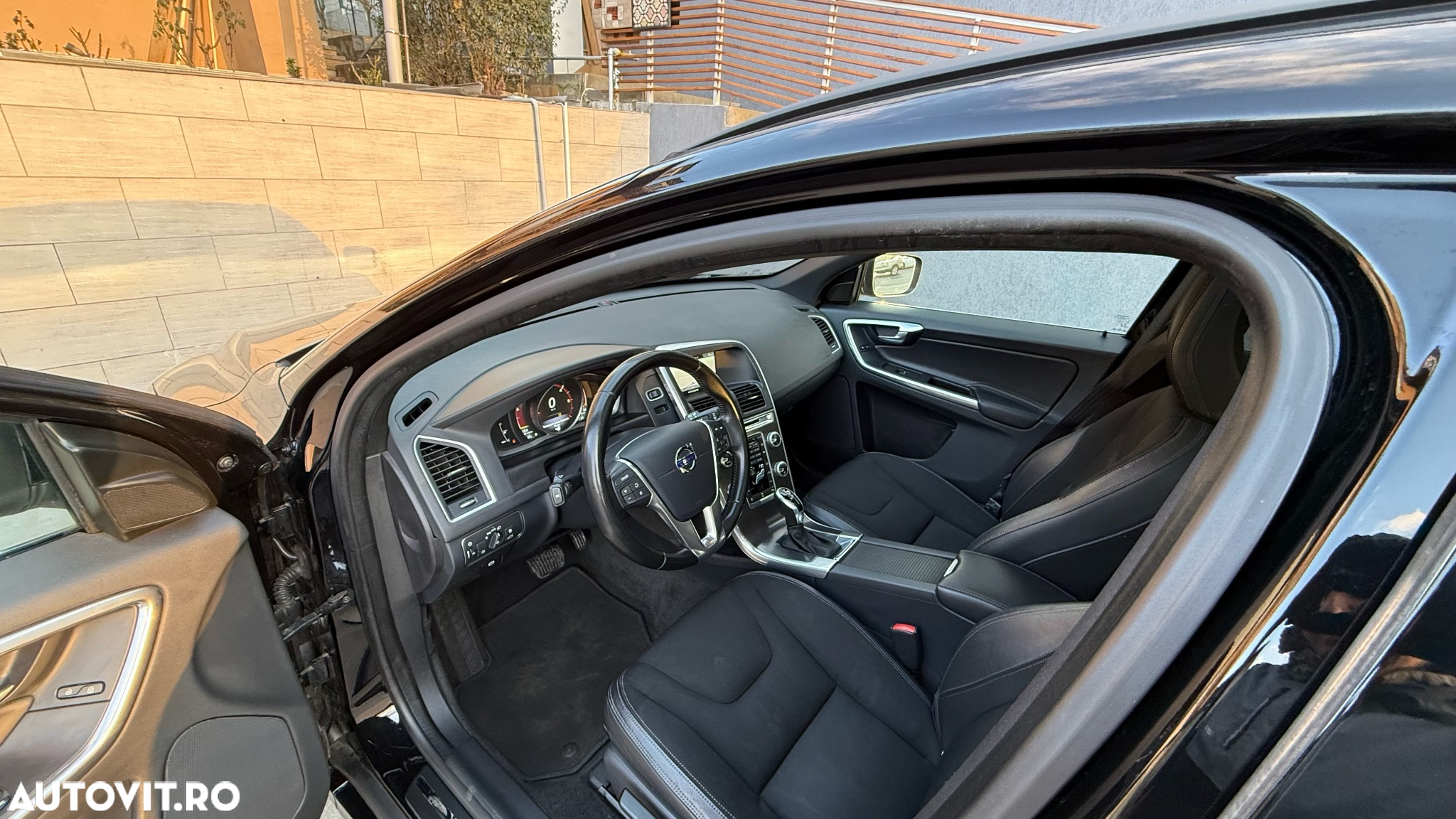 Volvo XC 60 D4 Geartronic Summum - 9