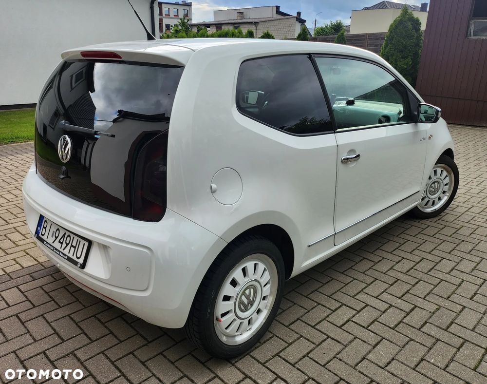 Volkswagen up! white - 4