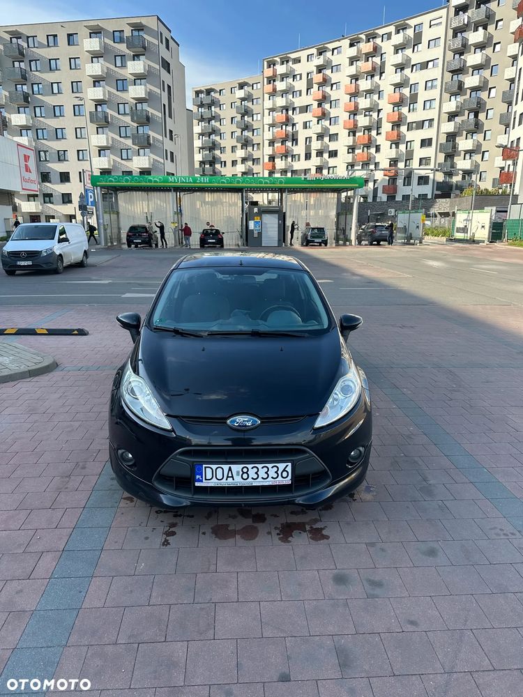 Ford Fiesta 1.4 Champions Edition - 1