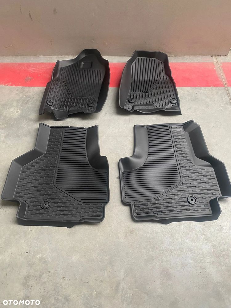 Dywaniki Ram 2019- - 1