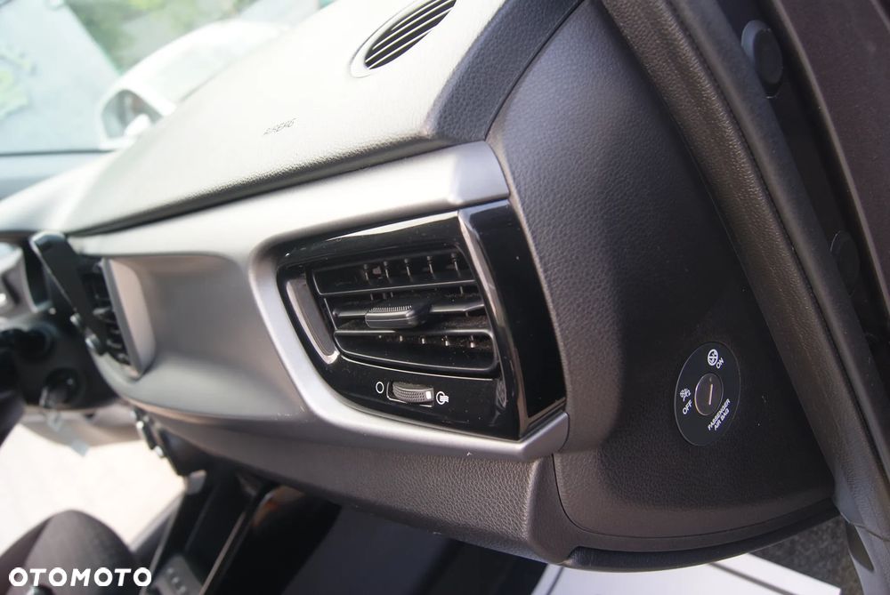Kia Rio 1.0 T-GDI L - 35