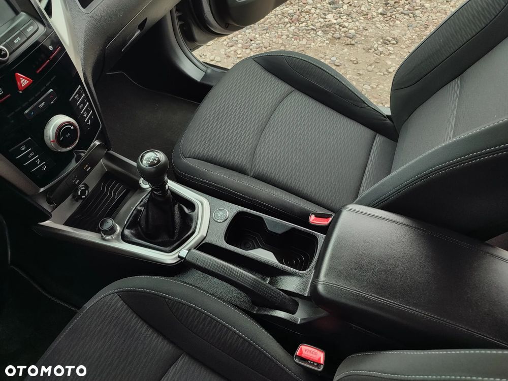 SsangYong/KGM Tivoli e-XGi 160 2WD Start/Stop Quartz - 15