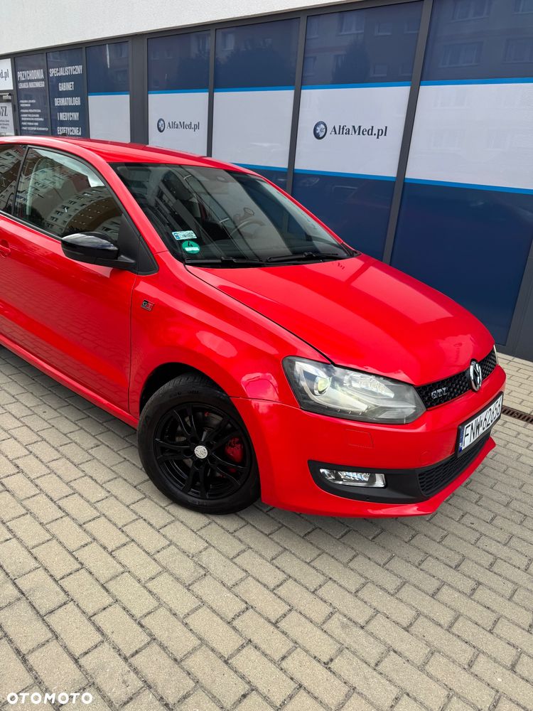 Volkswagen Polo - 4