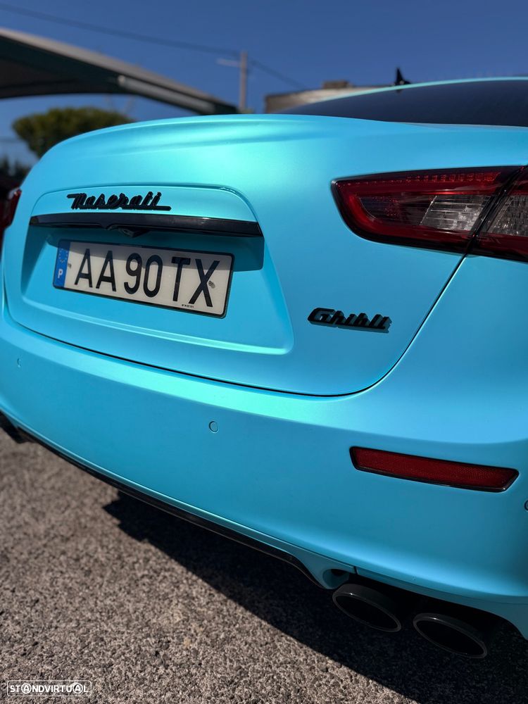 Maserati Ghibli 3.0 V6 - 12