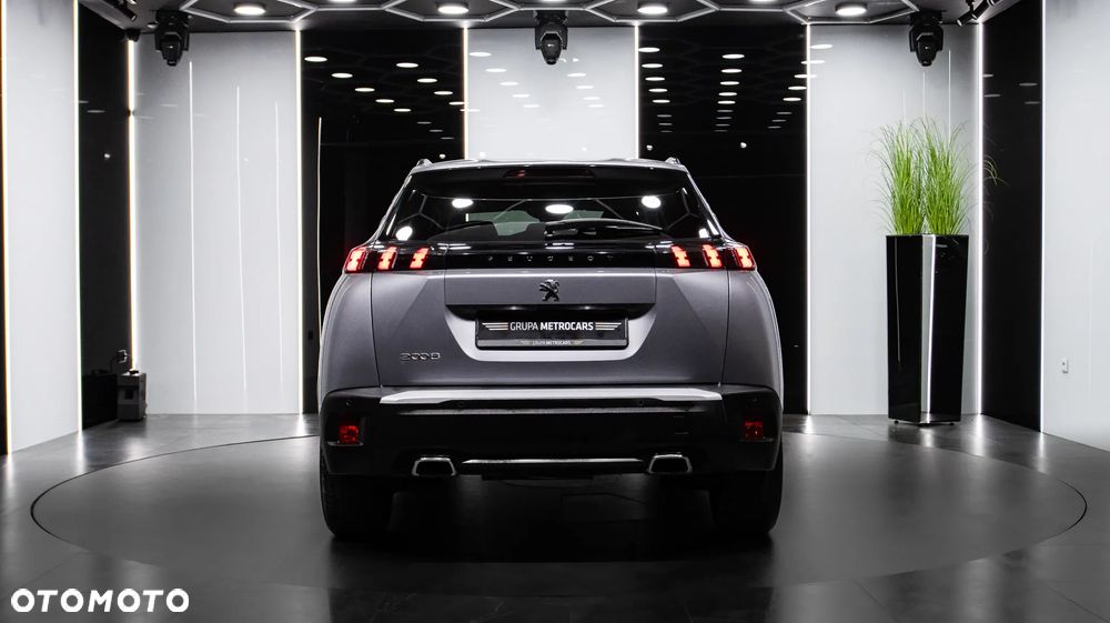 Peugeot 2008 2021 photo 5