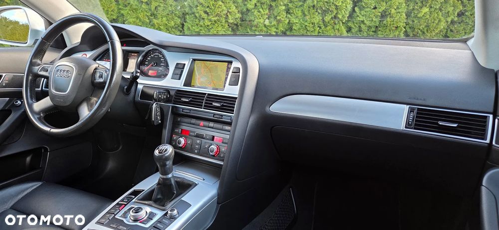 Audi A6 Avant 2.0 TDI DPF - 14
