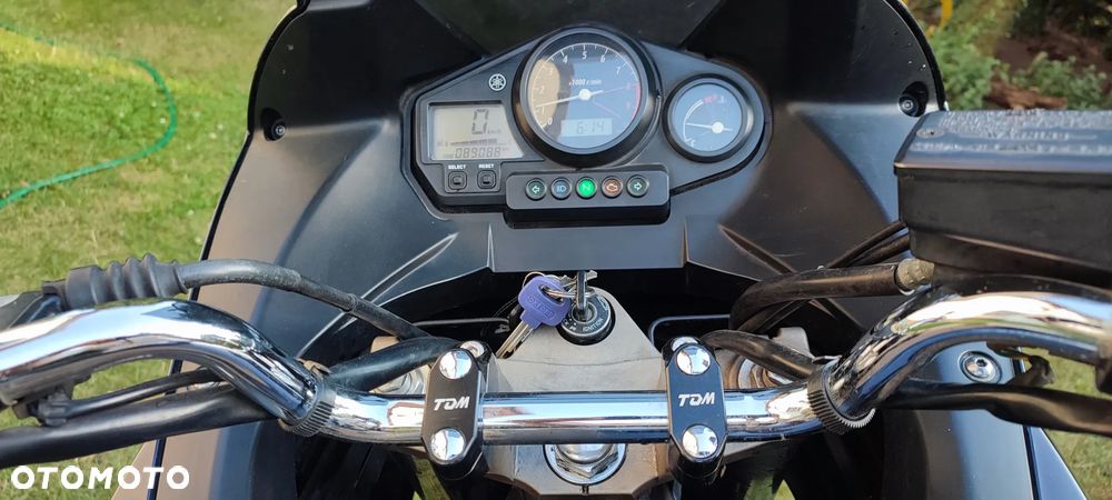 Yamaha TDM - 9