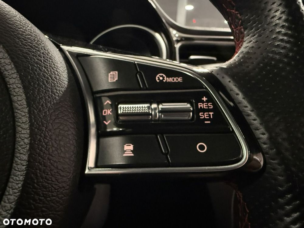 Kia ProCeed 1.6 T-GDI GT DCT - 39