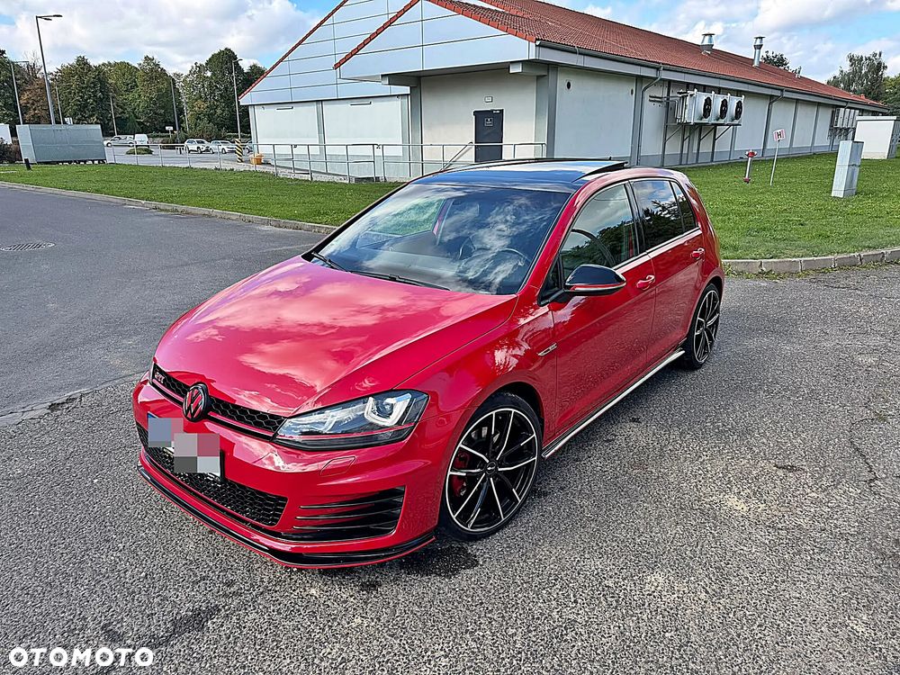Volkswagen Golf - 3