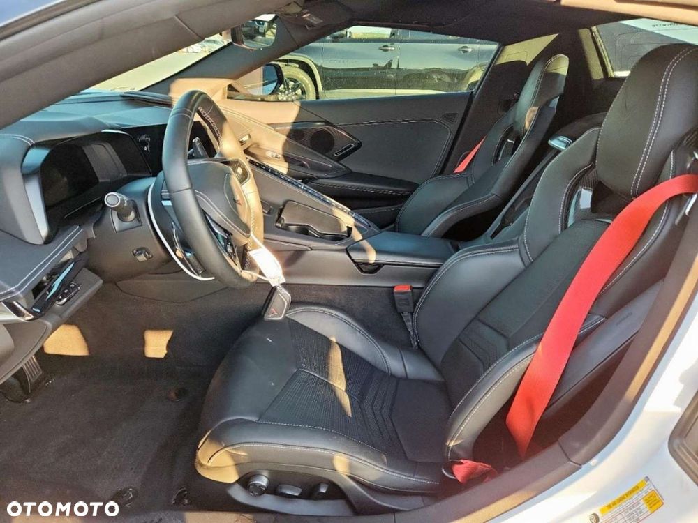 Chevrolet Corvette - 7