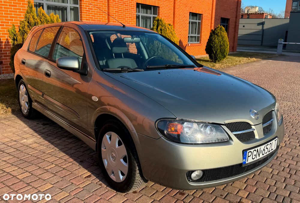 Nissan Almera 1.5 dCi acenta PLUS - 9