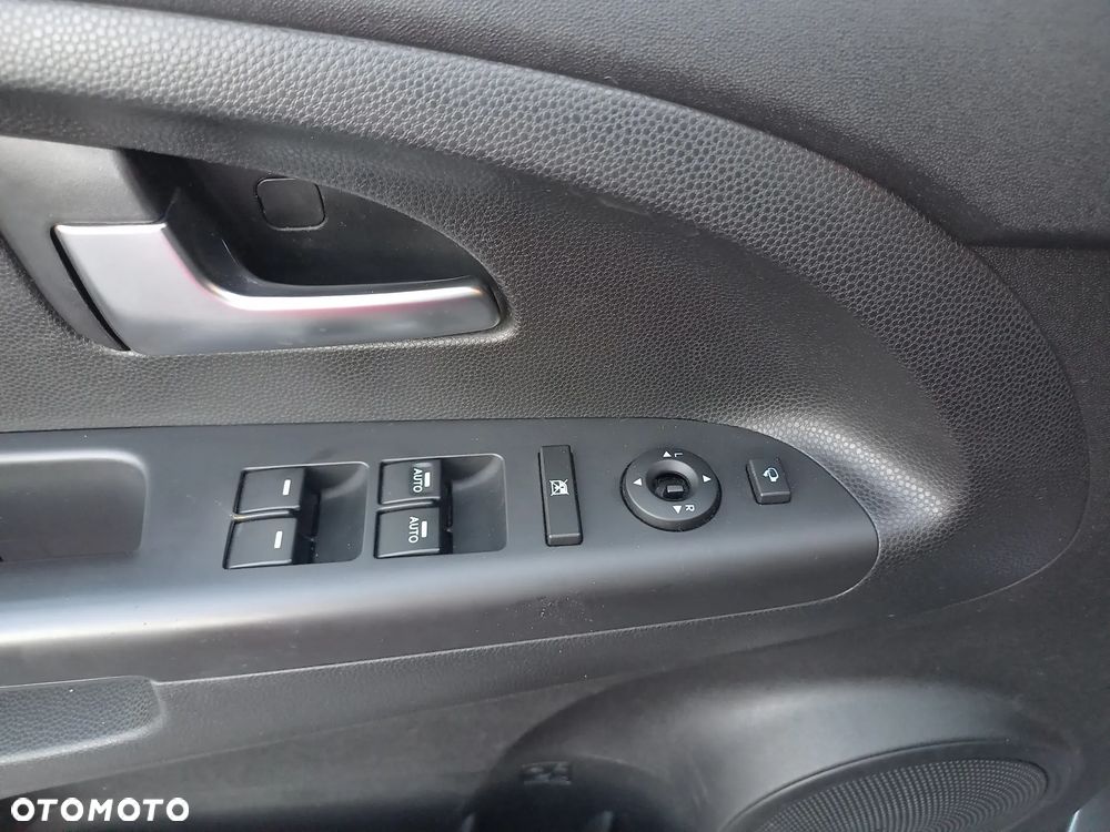 Kia Venga 1.6 CVVT Automatik Dream-Team Edition - 30