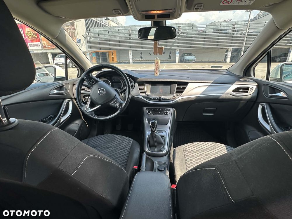 Opel Astra 1.6 CDTI Elite - 9