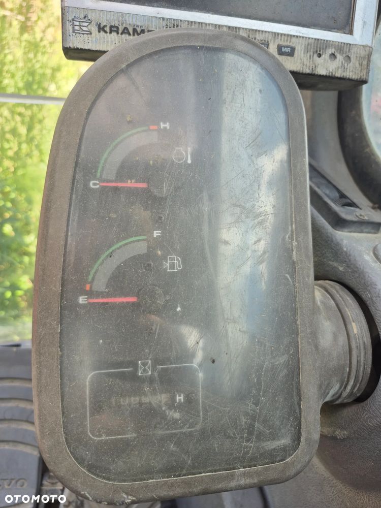 Volvo EC240B - 9
