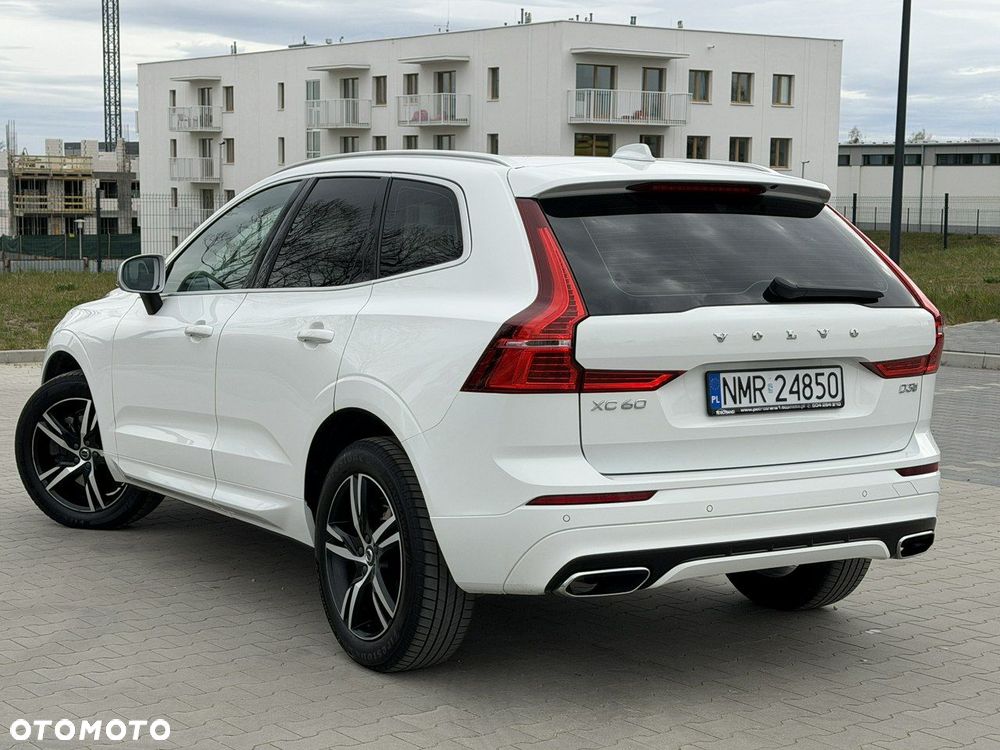 Volvo XC 60 D3 R-Design - 8