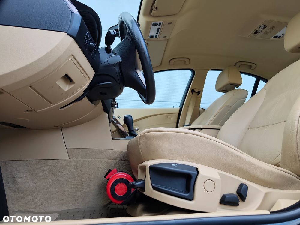 BMW Seria 5 - 30